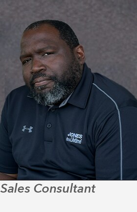 Staff member Shawn Reddick from 54b29ca59fdc