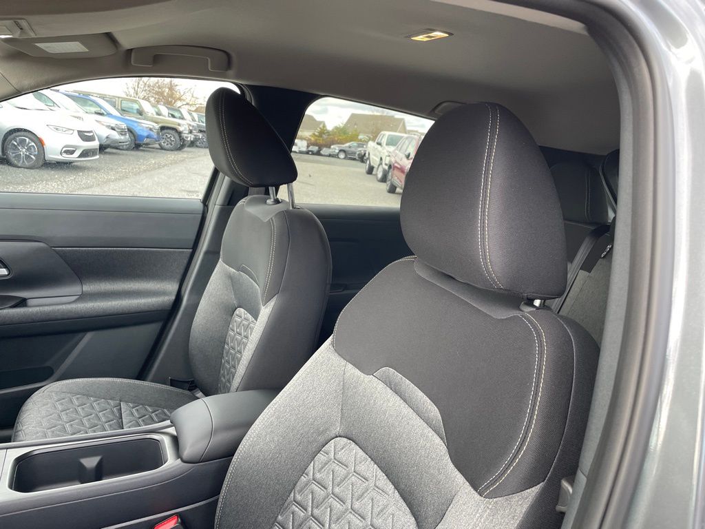 2026 Nissan KICKS SV - Photo 10
