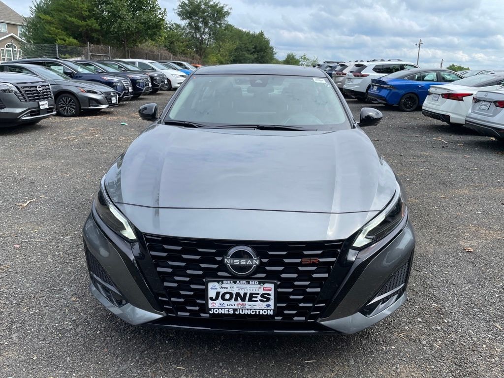 New 2026 Nissan Altima SR Sedan