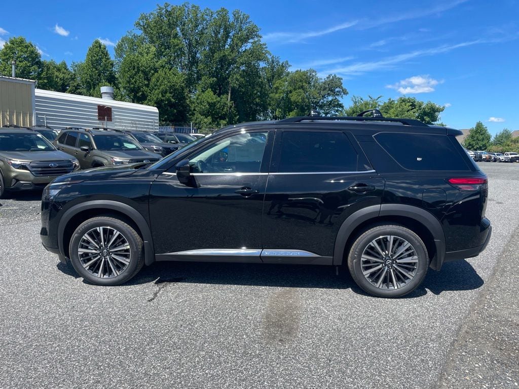 New 2026 Nissan Pathfinder Platinum SUV