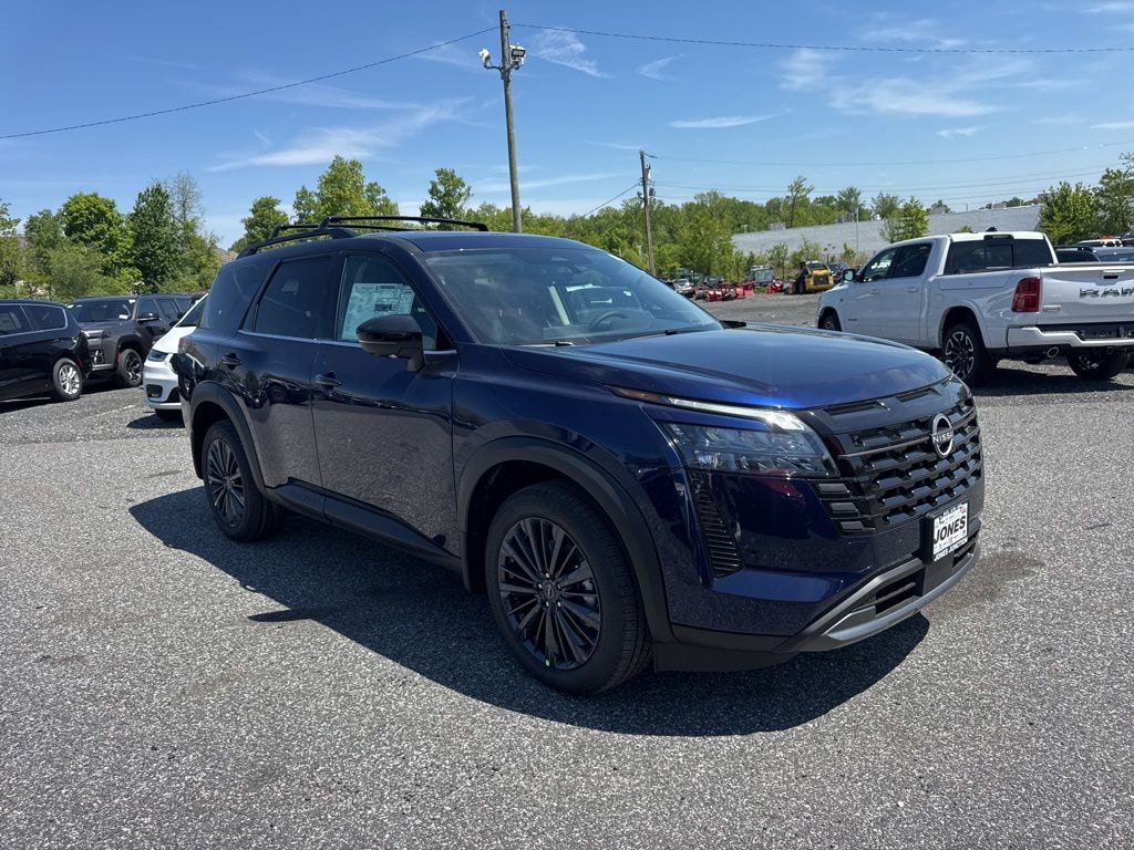 New 2026 Nissan Pathfinder SL SUV