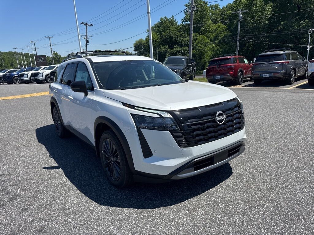 New 2026 Nissan Pathfinder SL SUV