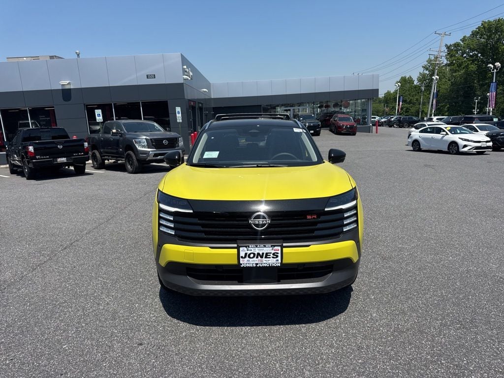 New 2026 Nissan Kicks SR SUV