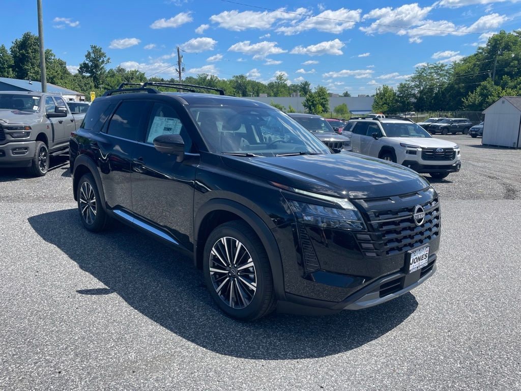 New 2026 Nissan Pathfinder Platinum SUV