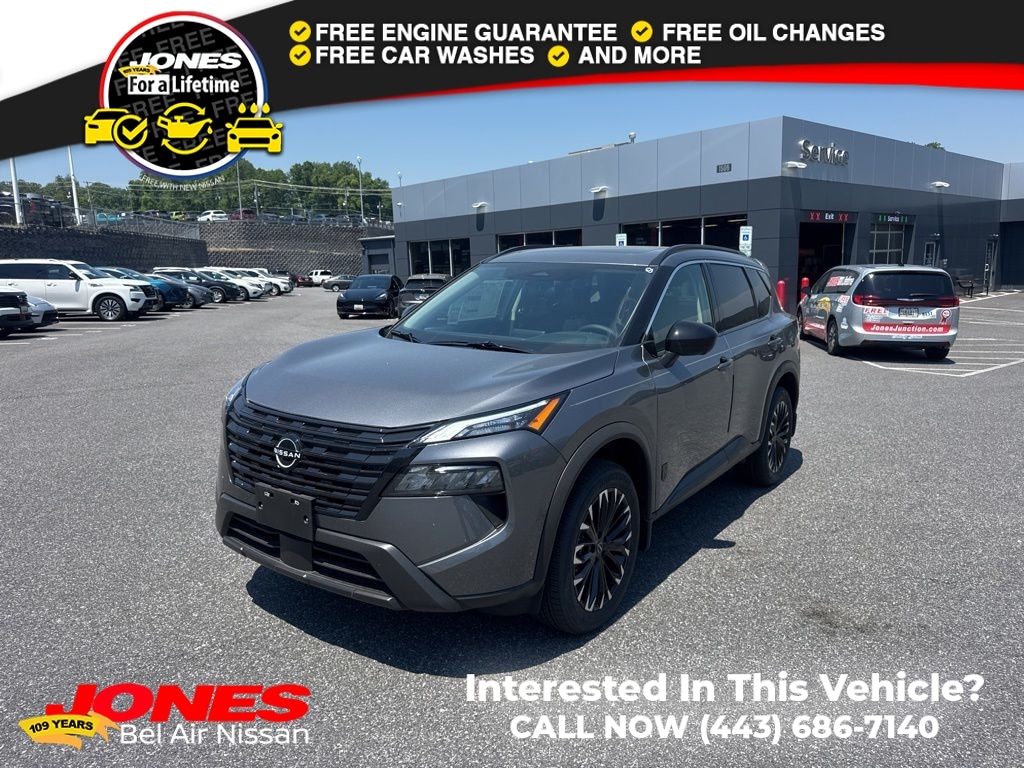 2026 Nissan Rogue Dark Armor AWD's photo