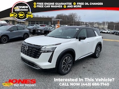 2026 Nissan Pathfinder Platinum SUV