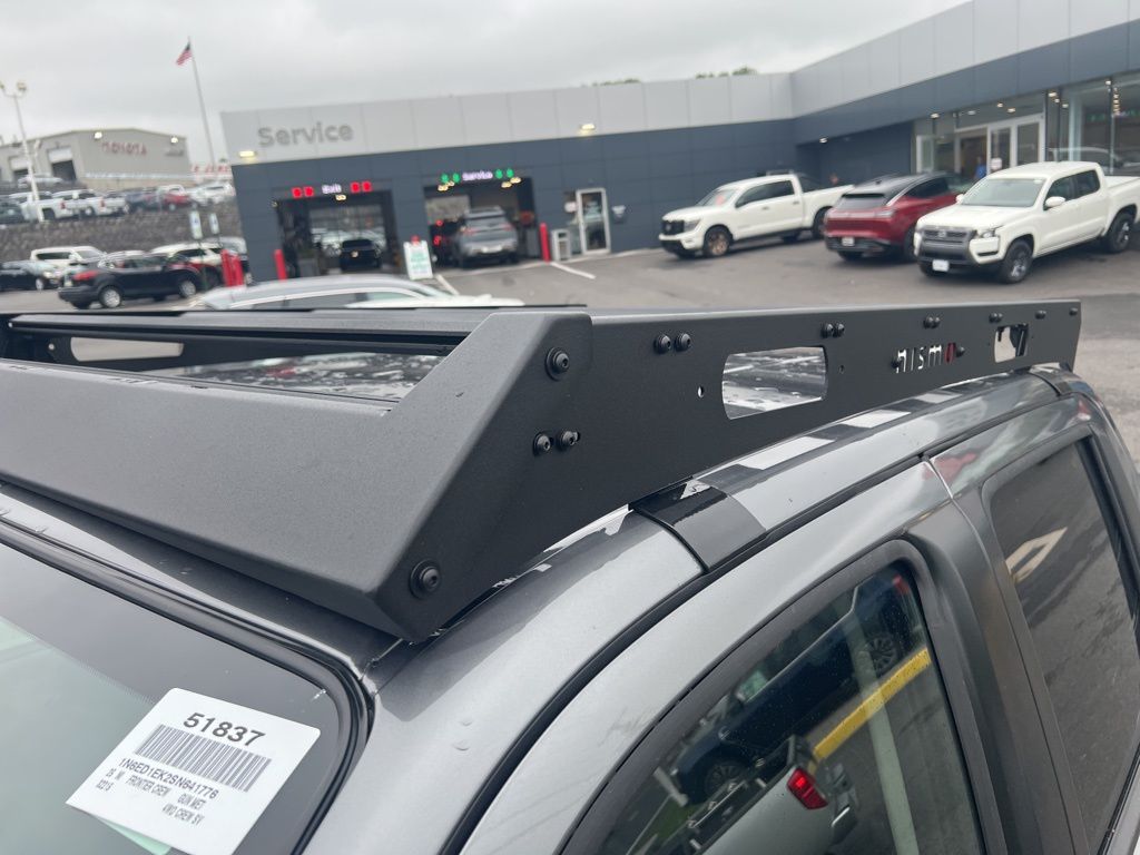 2025 Nissan Frontier SV - Photo 15