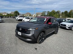 2026 Nissan Kicks SR SUV