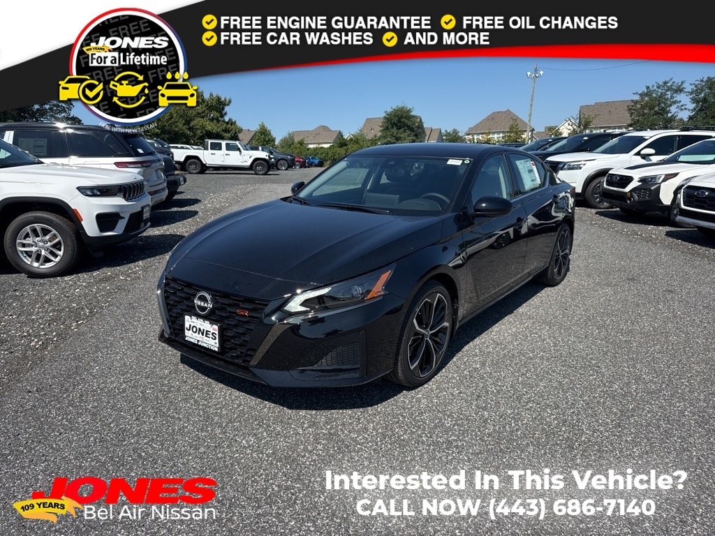 New 2025 Nissan Altima SR Sedan