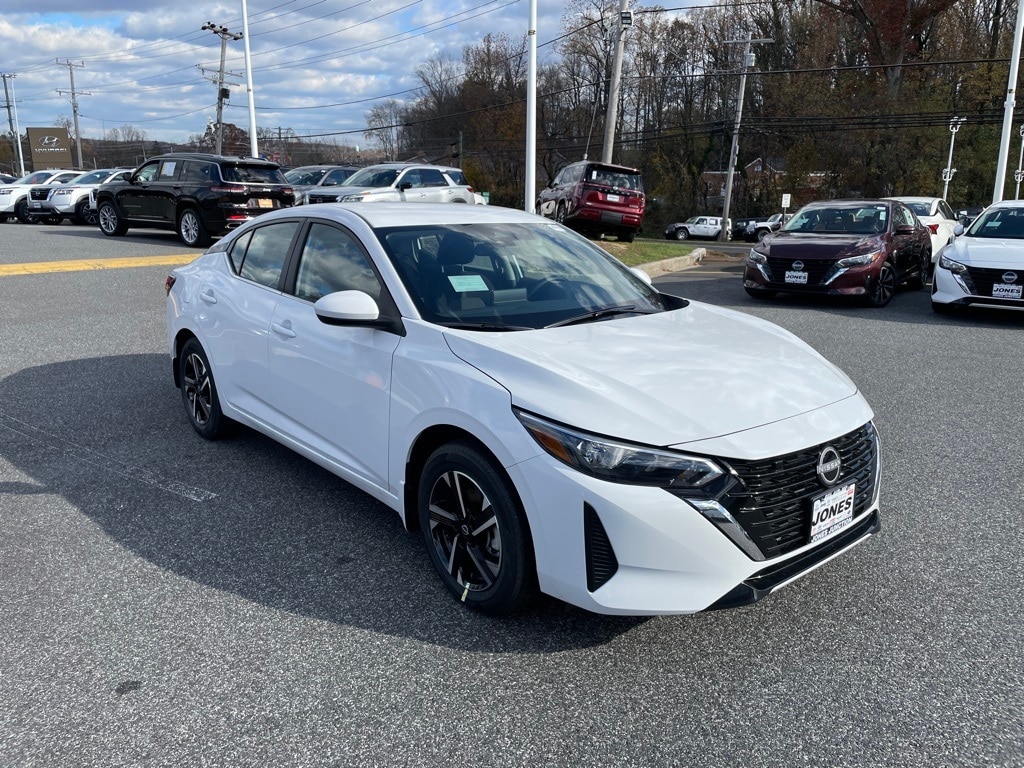 New 2025 Nissan Sentra SV Sedan