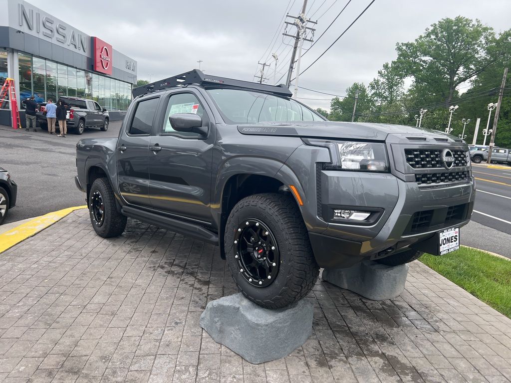 2025 Nissan Frontier SV - Photo 7