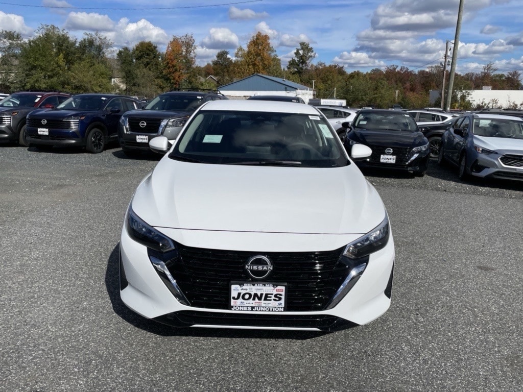 New 2025 Nissan Sentra SV Sedan