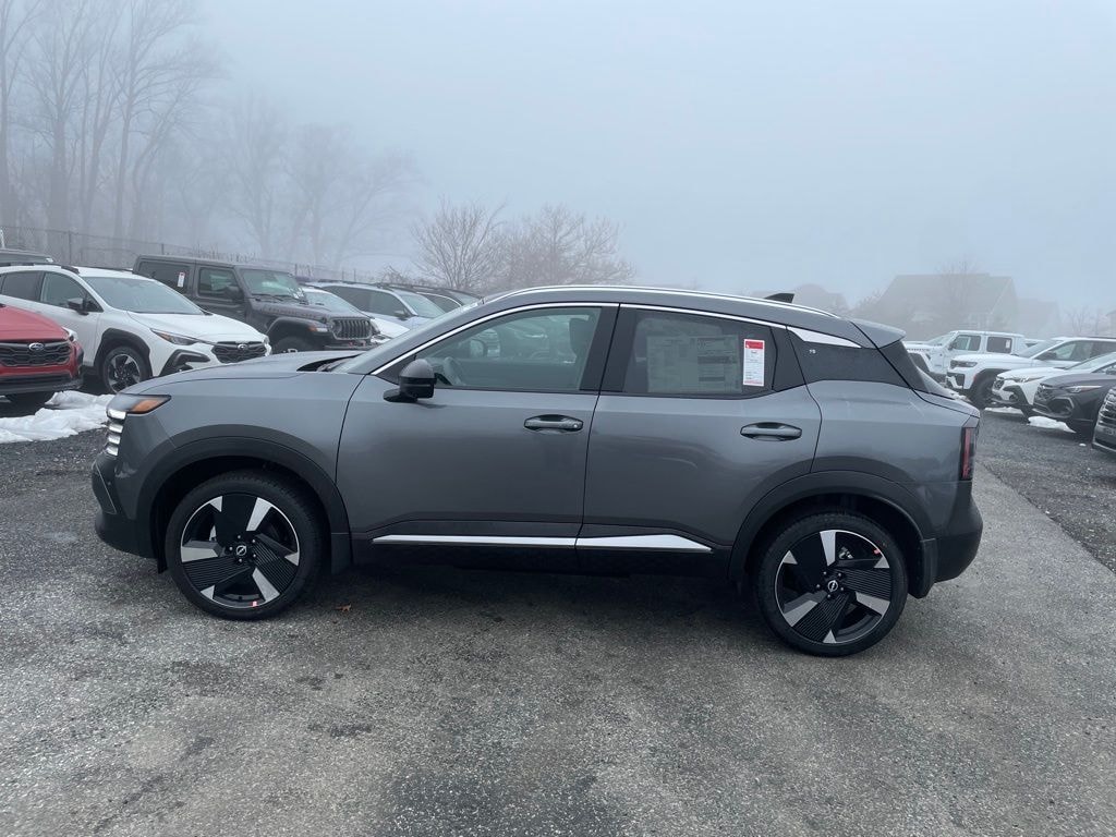 New 2026 Nissan Kicks SR SUV