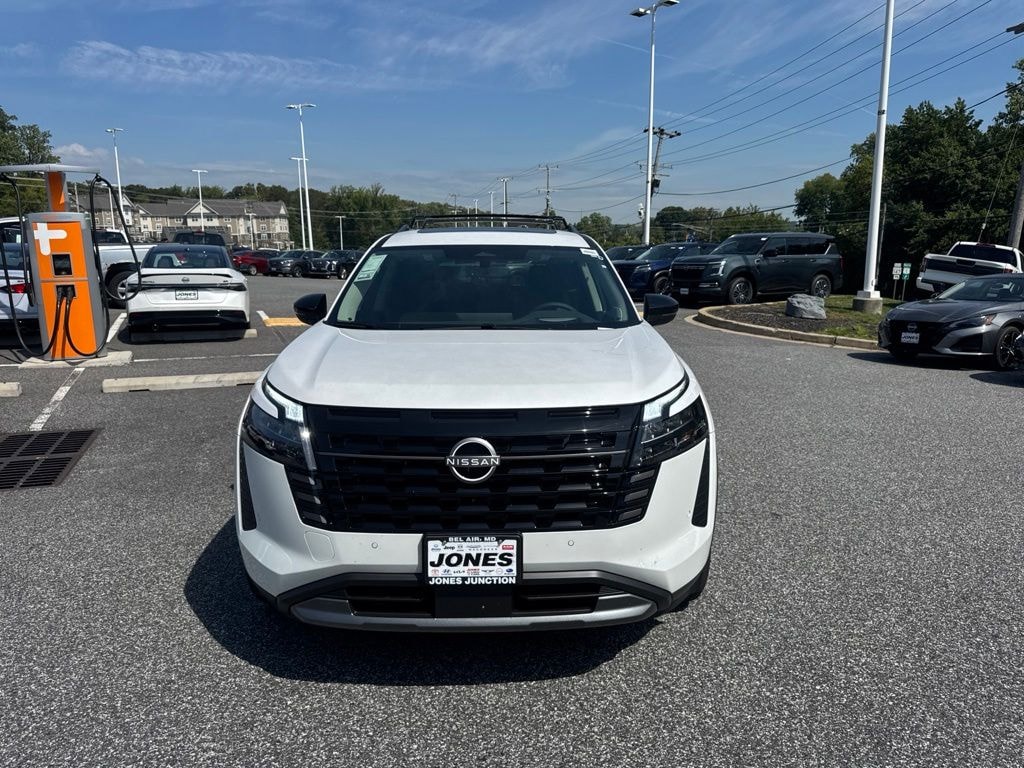 New 2026 Nissan Pathfinder Platinum SUV