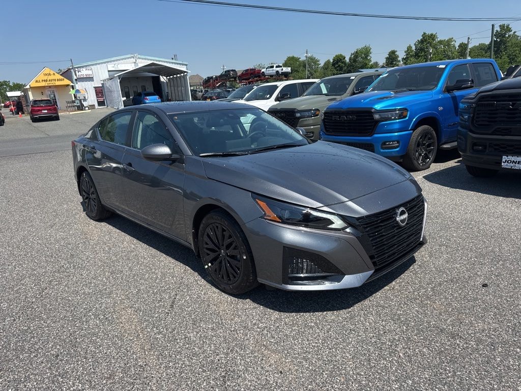 New 2026 Nissan Altima SV Sedan