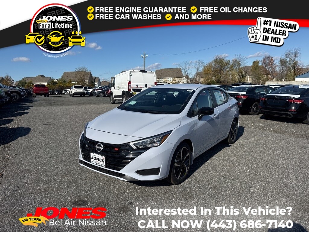 New 2025 Nissan Versa 1.6 SR Sedan