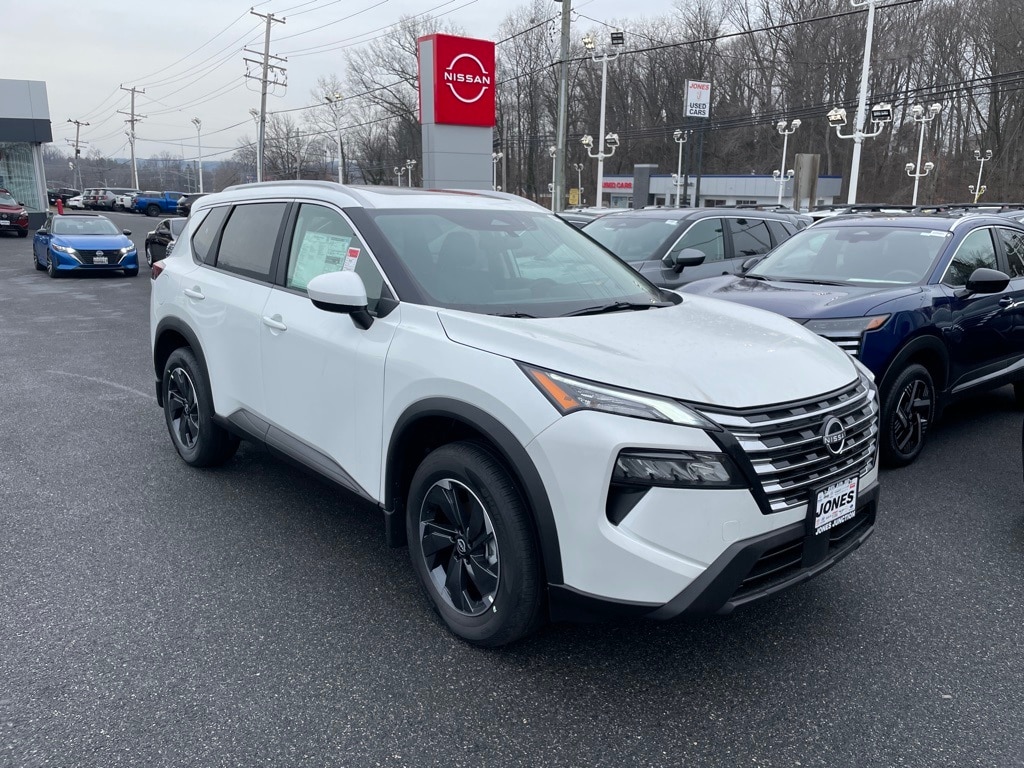 New 2026 Nissan Rogue SV SUV