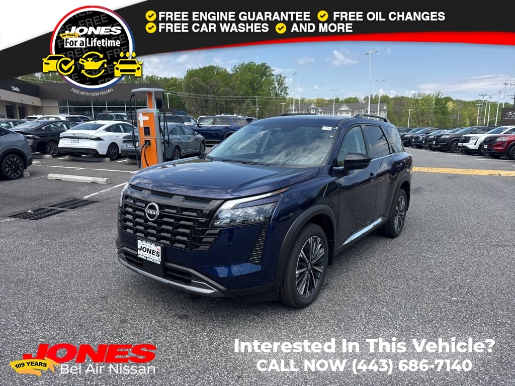 2026 Nissan Pathfinder Platinum 4WD's photo