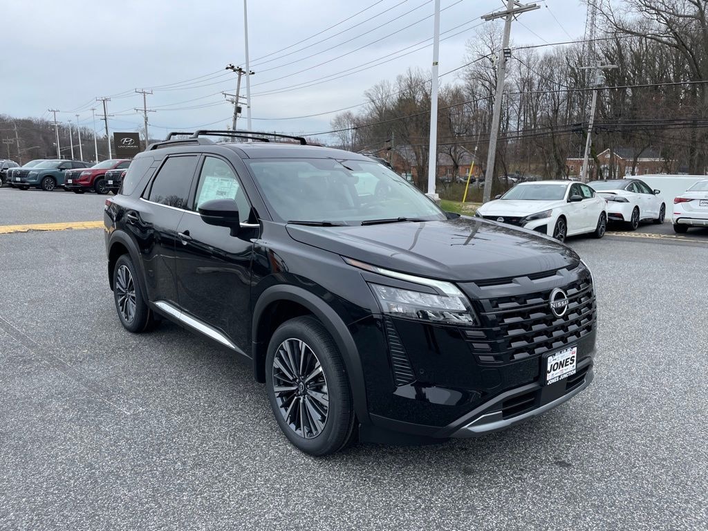 New 2026 Nissan Pathfinder Platinum SUV