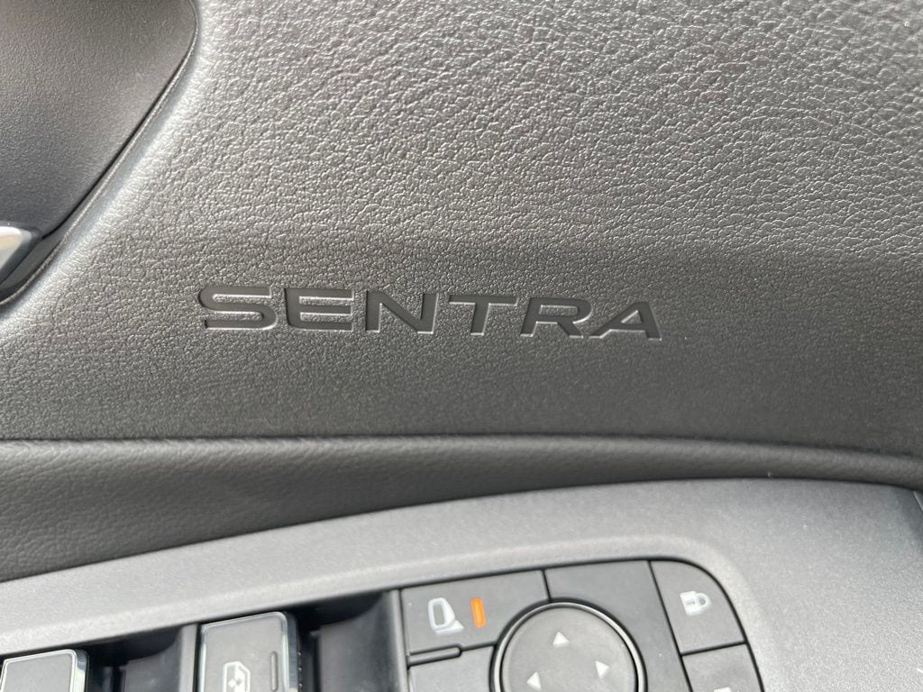 2026 Nissan Sentra SV - Photo 8