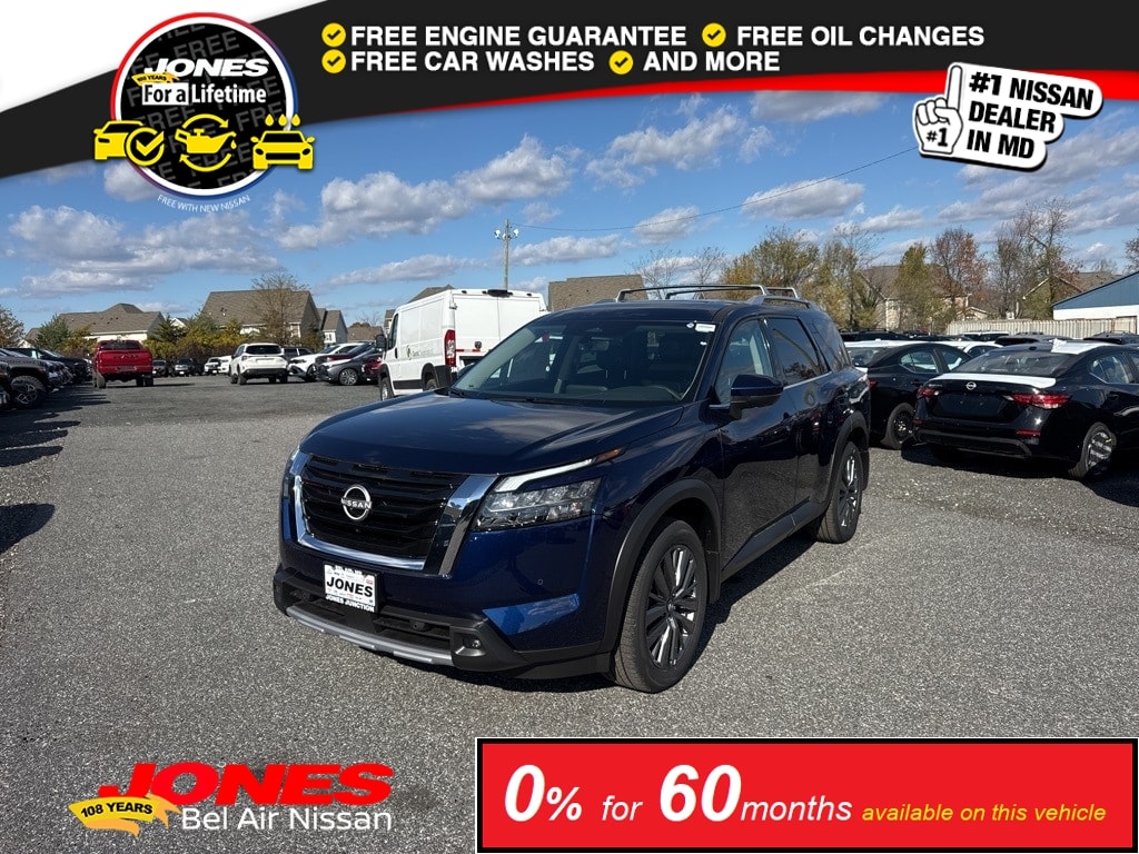 2025 Nissan Pathfinder SL's photo