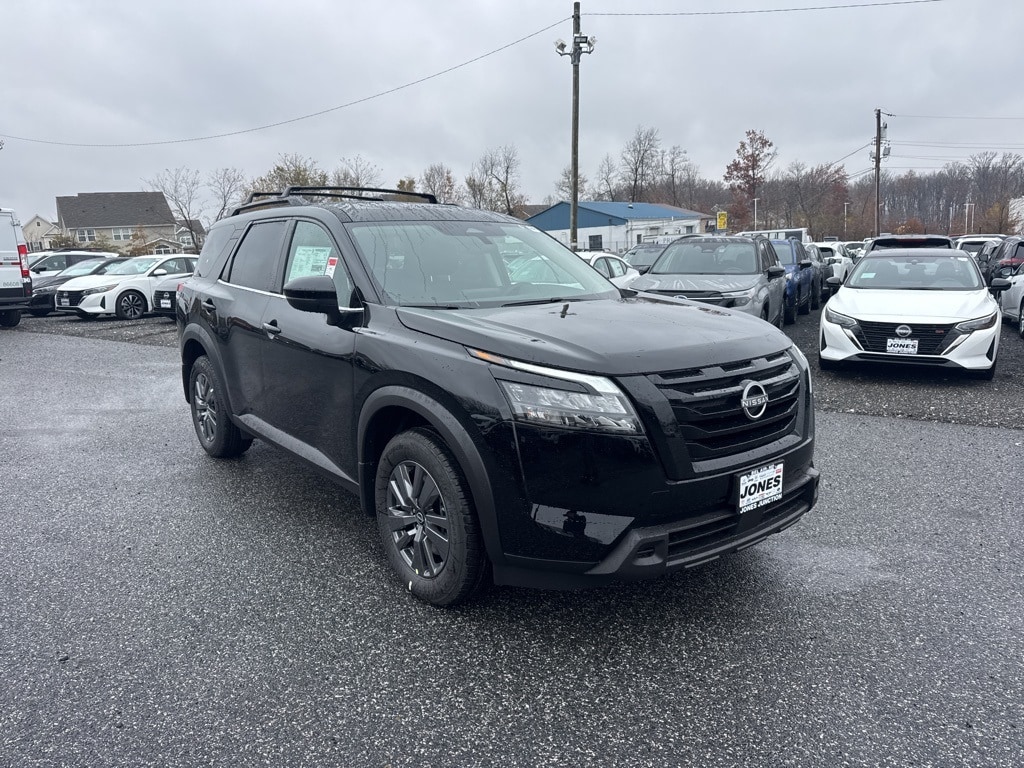 New 2025 Nissan Pathfinder SV SUV