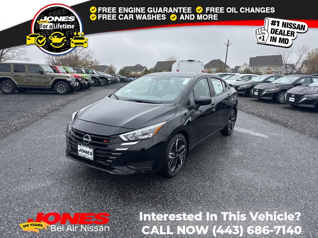 New 2025 Nissan Versa 1.6 SR Sedan