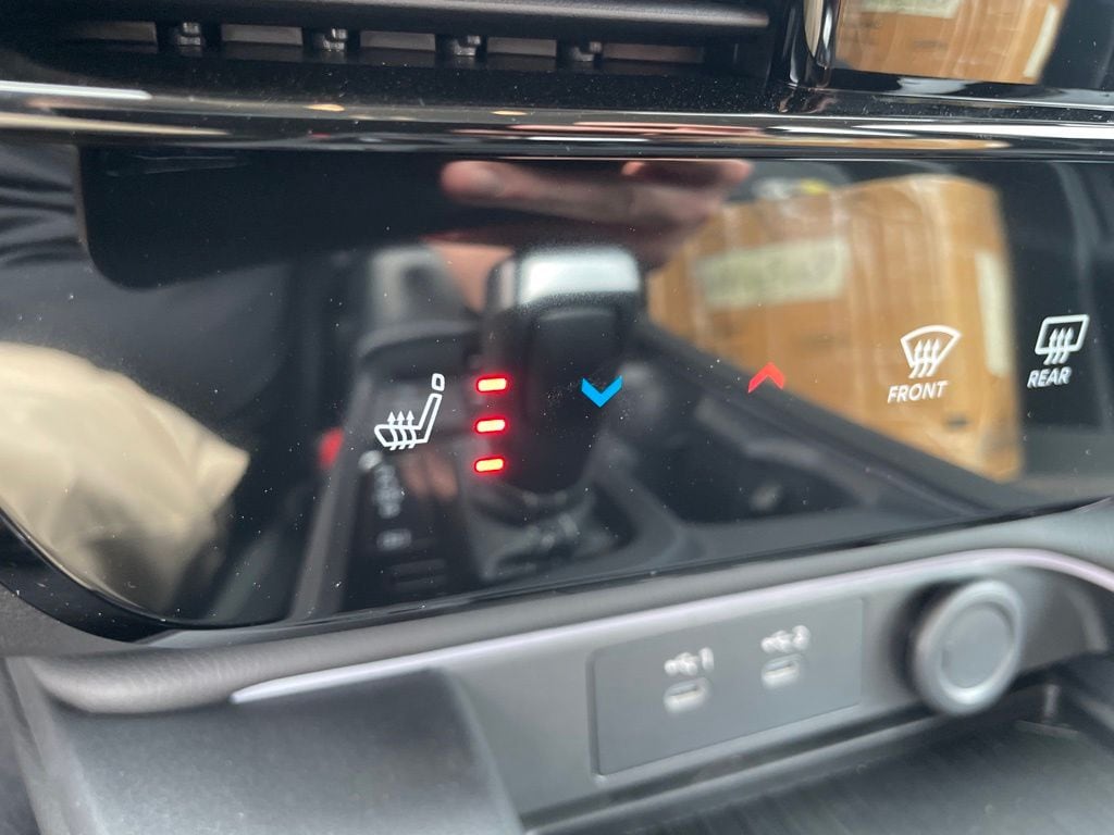 2026 Nissan Sentra SV - Photo 17