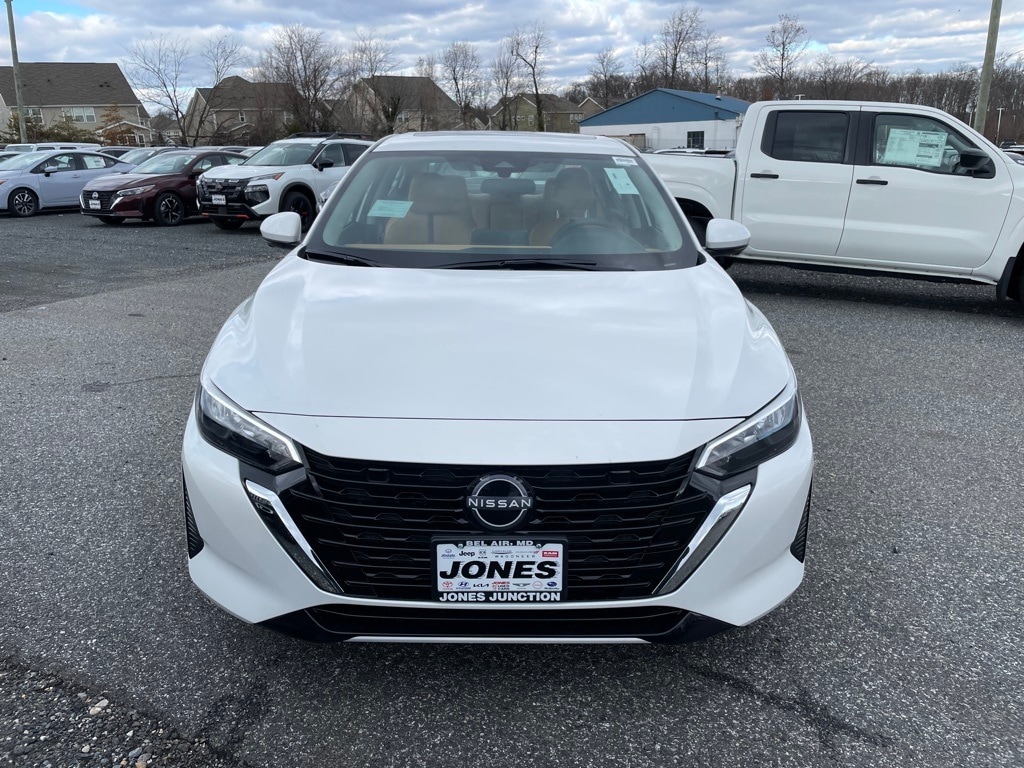 New 2025 Nissan Sentra SV Sedan