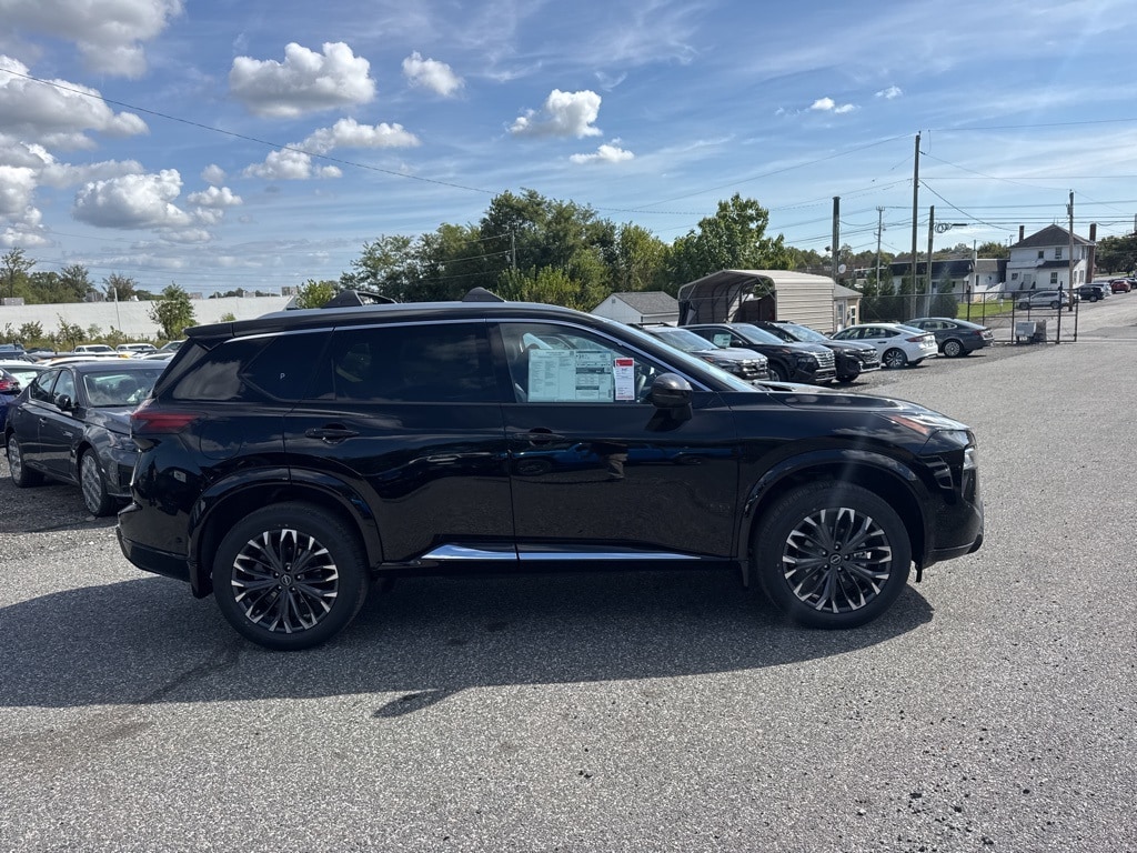 New 2026 Nissan Rogue Platinum SUV