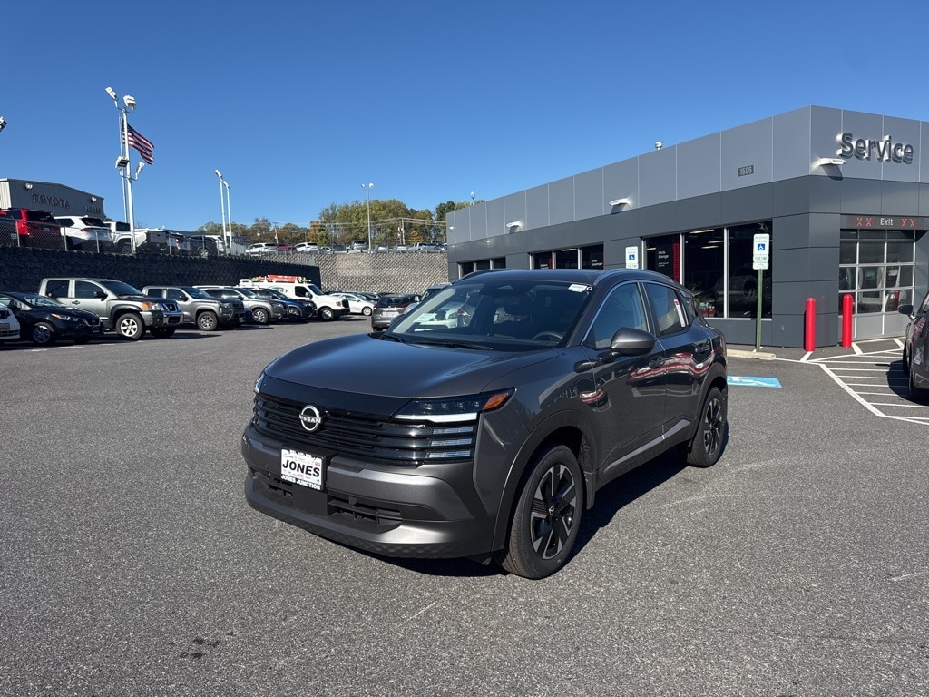 New 2025 Nissan Kicks SV SUV