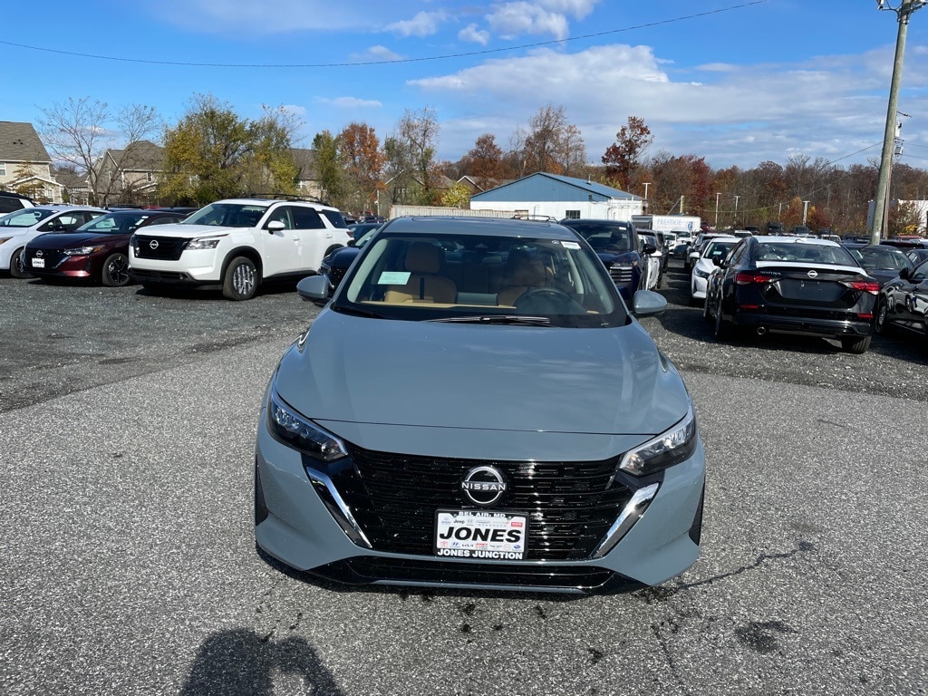 New 2025 Nissan Sentra SV Sedan
