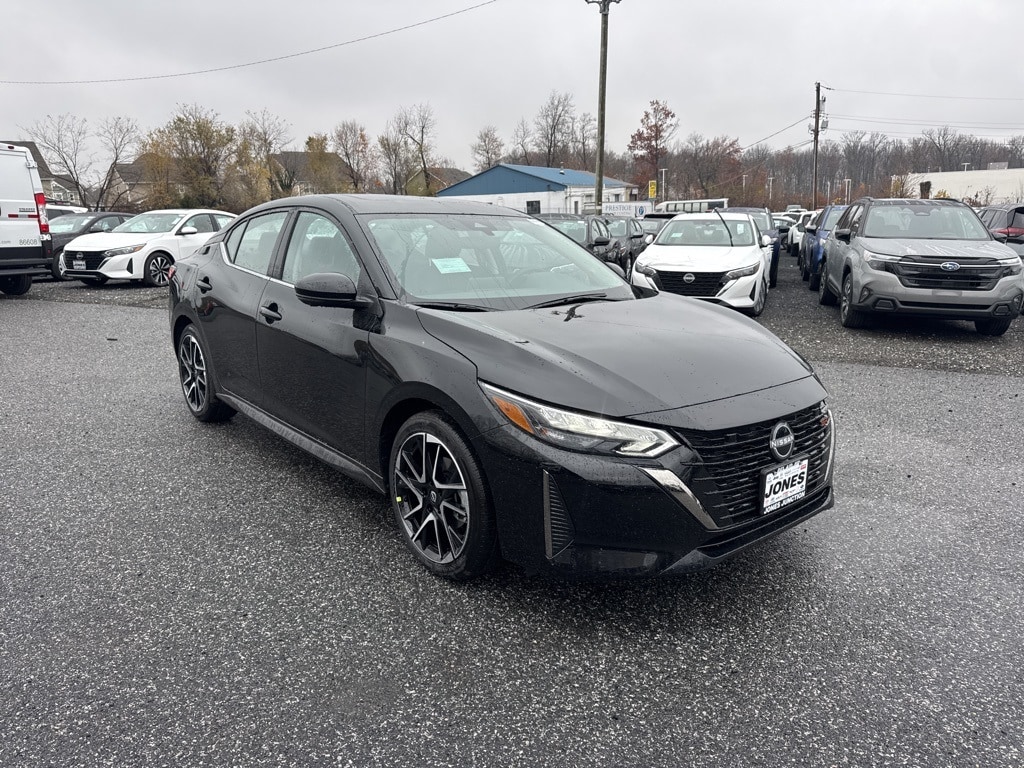 New 2025 Nissan Sentra SR Sedan