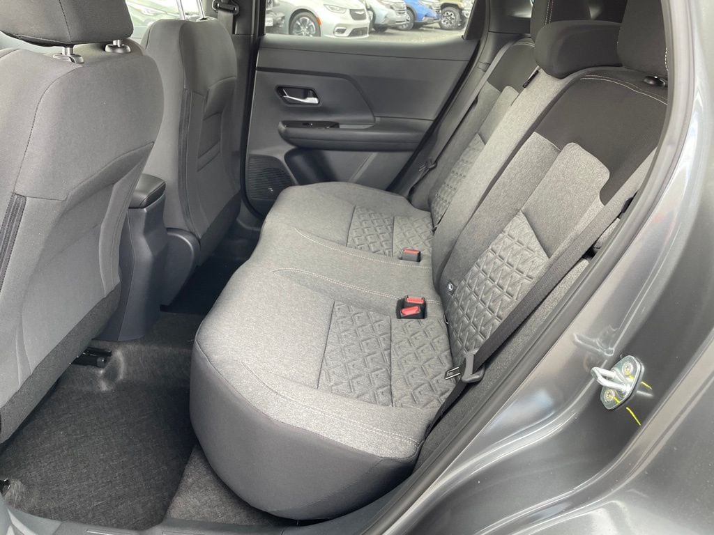 2026 Nissan KICKS SV - Photo 12