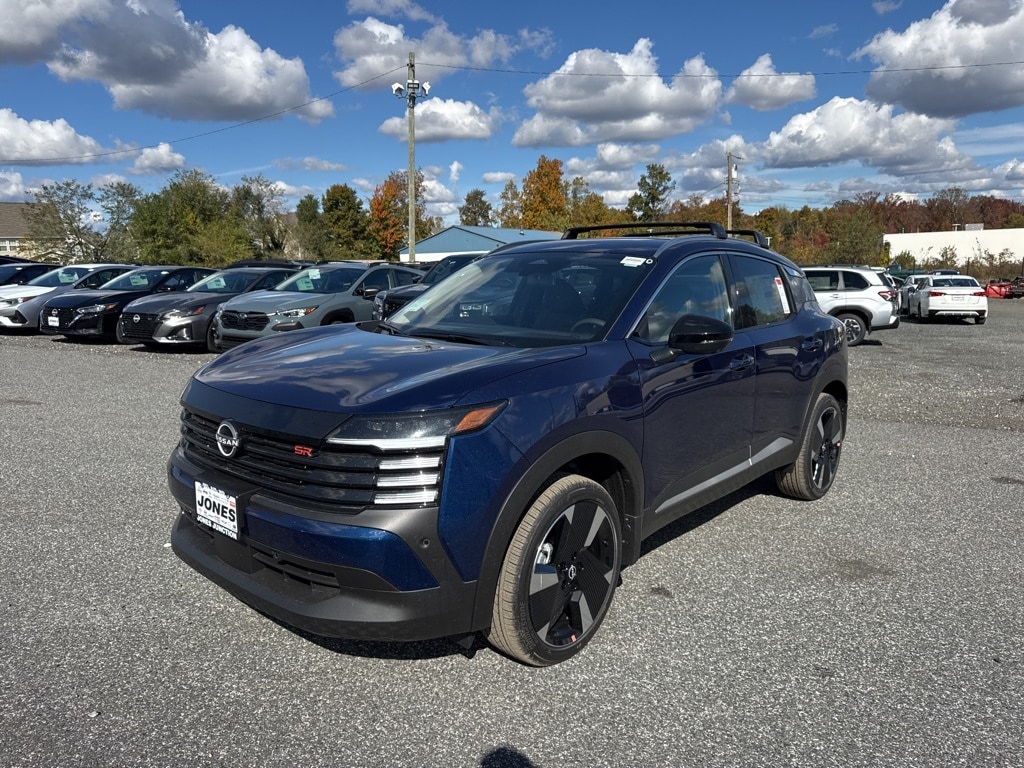 New 2026 Nissan Kicks SR SUV