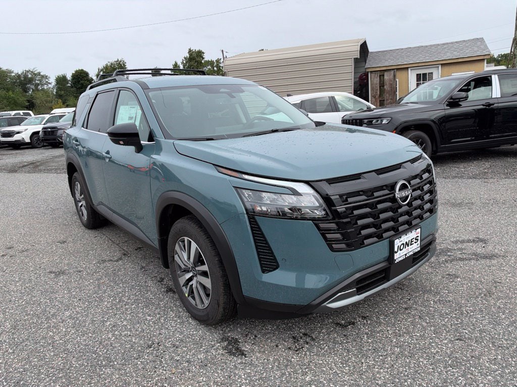 New 2026 Nissan Pathfinder SL SUV