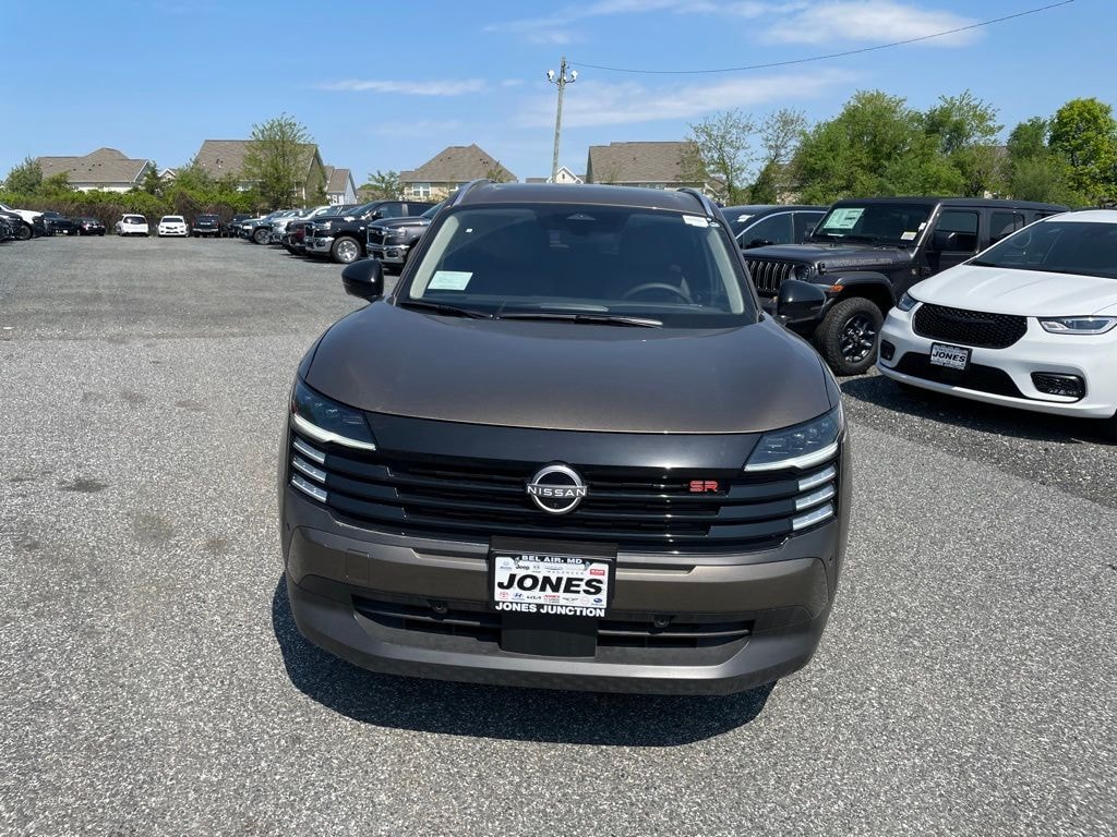 New 2026 Nissan Kicks SR SUV