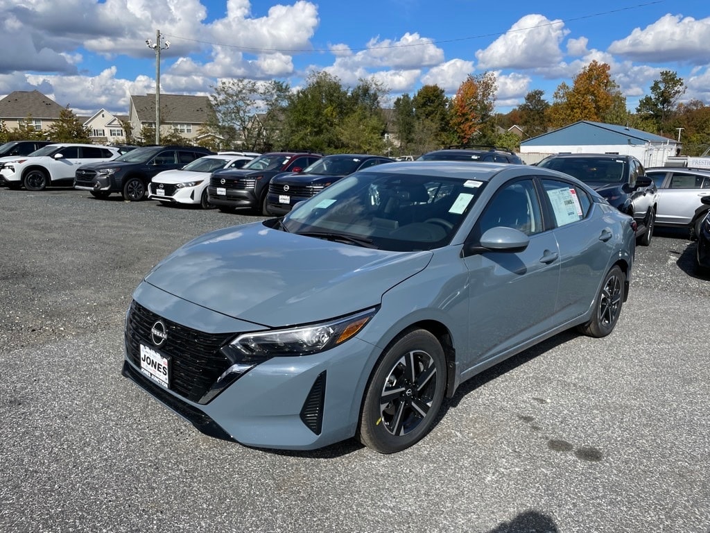New 2025 Nissan Sentra SV Sedan
