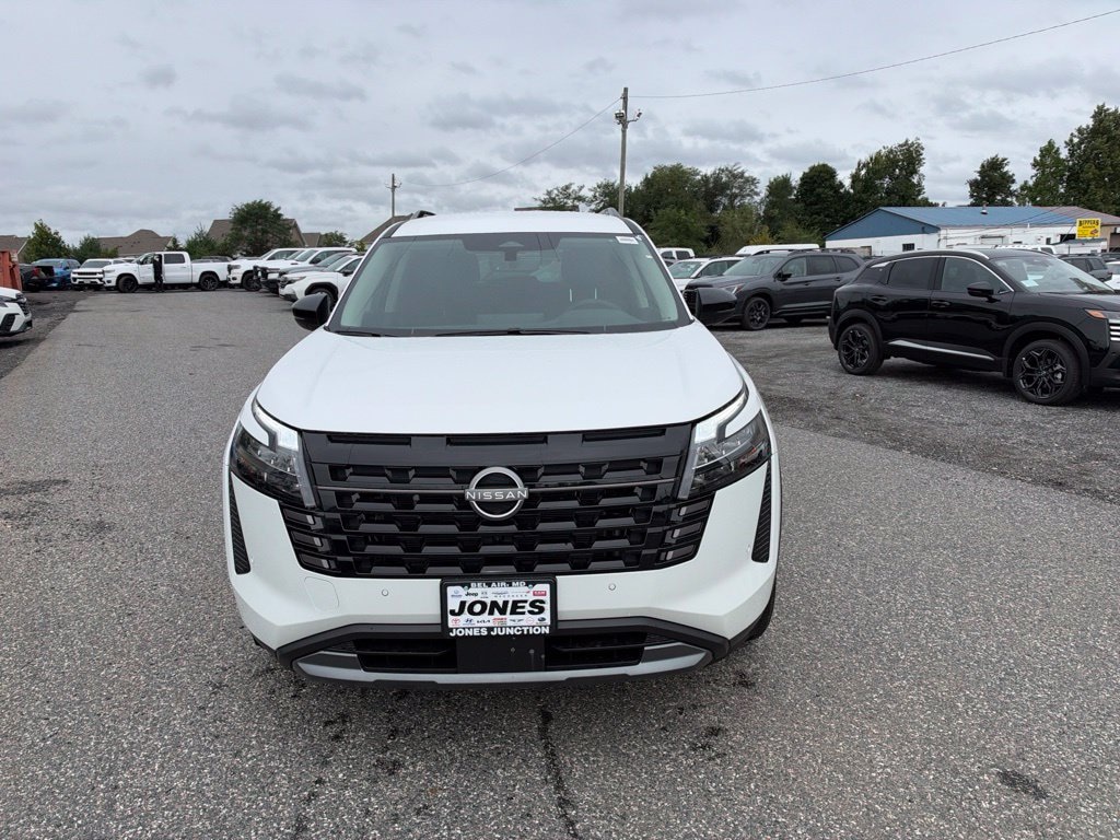 New 2026 Nissan Pathfinder SL SUV