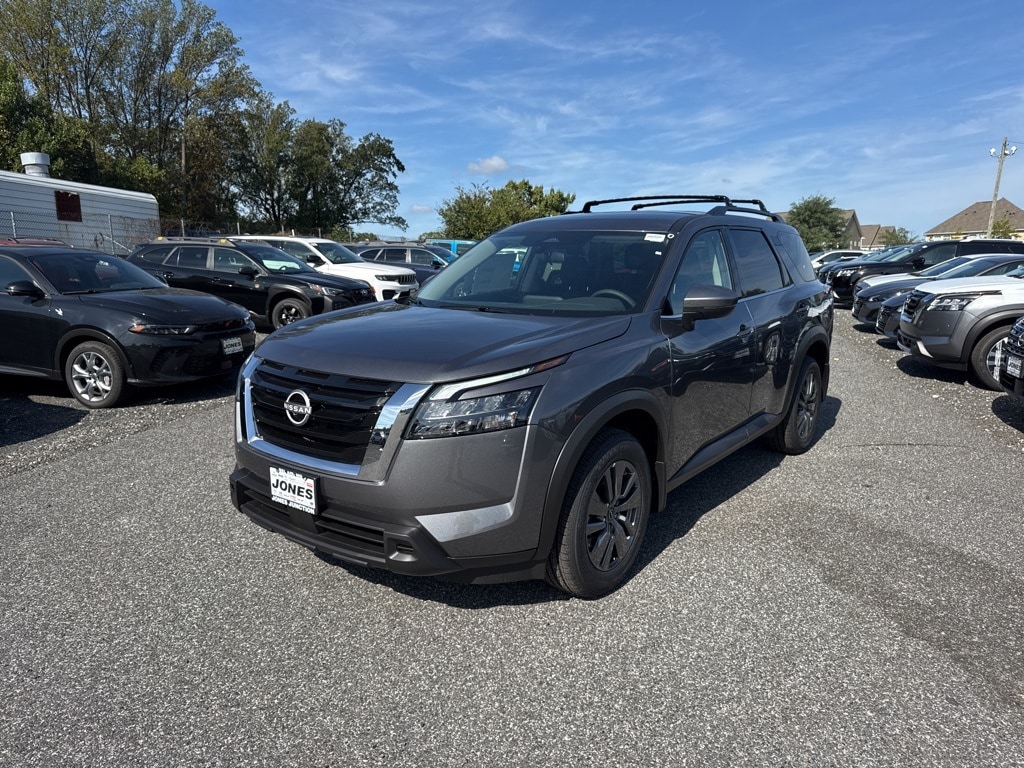 New 2025 Nissan Pathfinder SV SUV