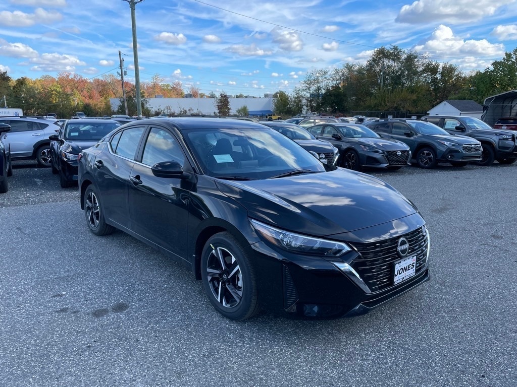 New 2025 Nissan Sentra SV Sedan