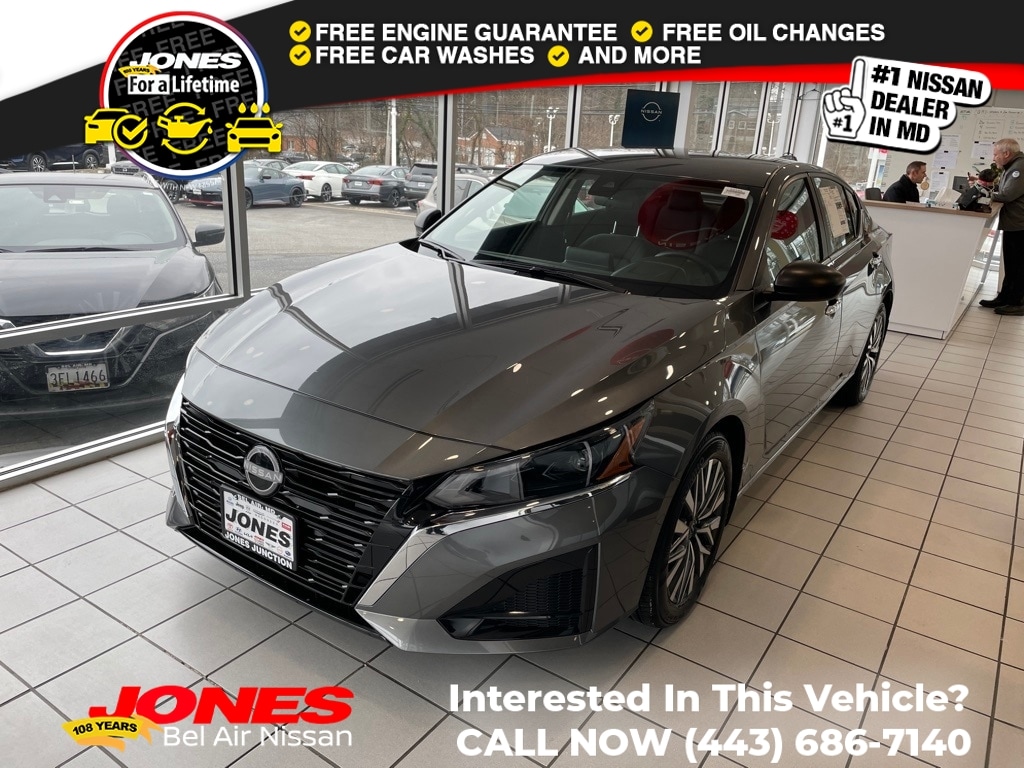 2025 Nissan Altima SV's photo