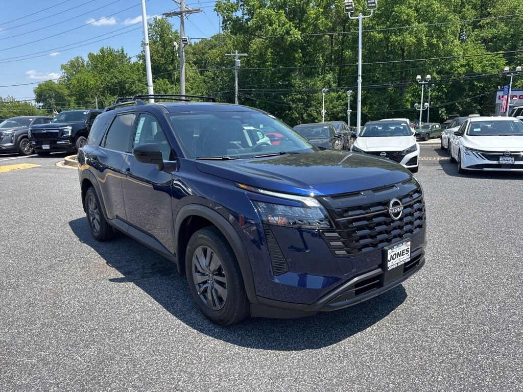 New 2026 Nissan Pathfinder SV SUV
