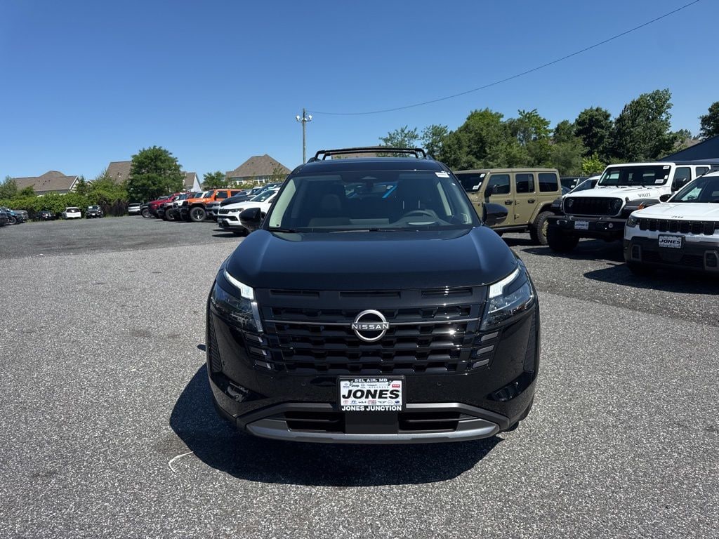 New 2026 Nissan Pathfinder Platinum SUV