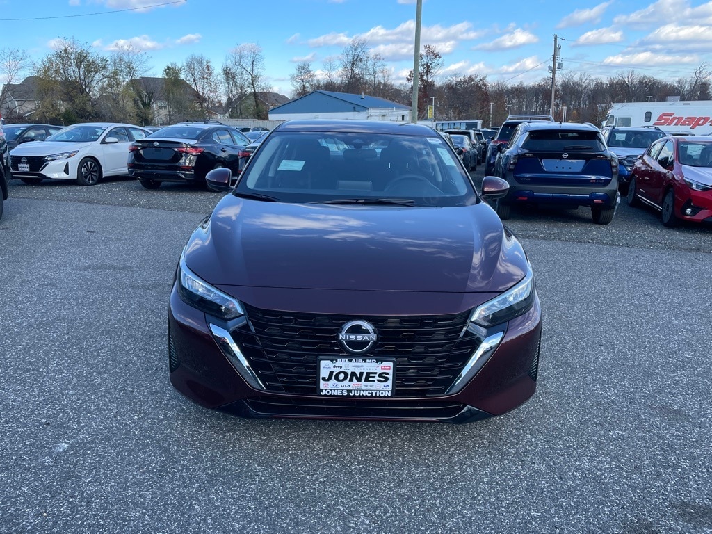 New 2025 Nissan Sentra SV Sedan