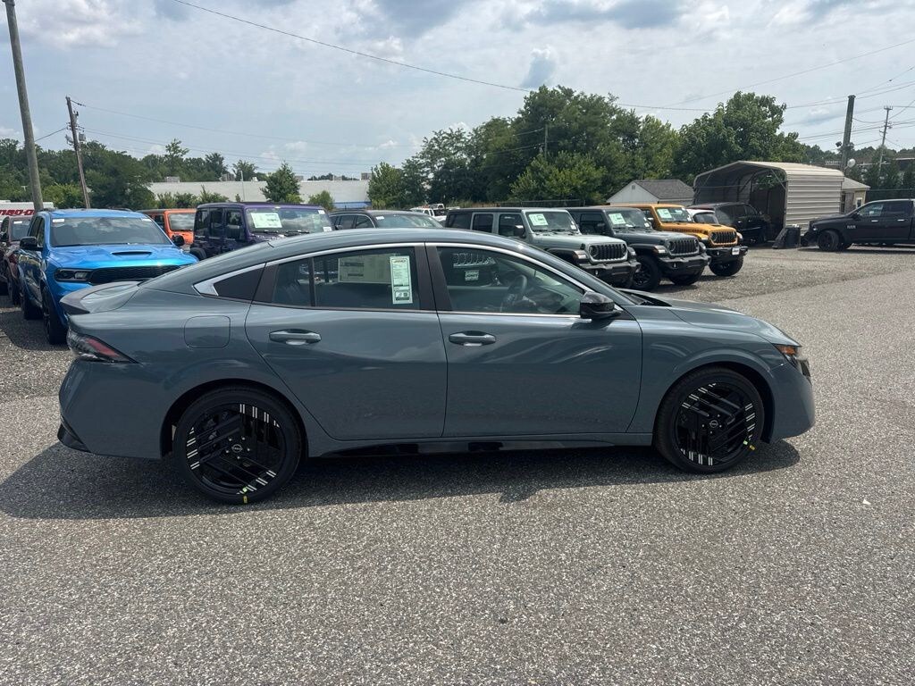 New 2026 Nissan Sentra SR Sedan