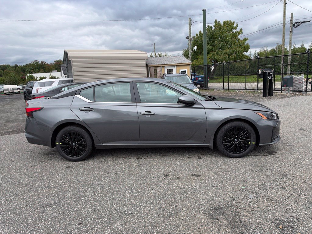 New 2026 Nissan Altima SV Sedan