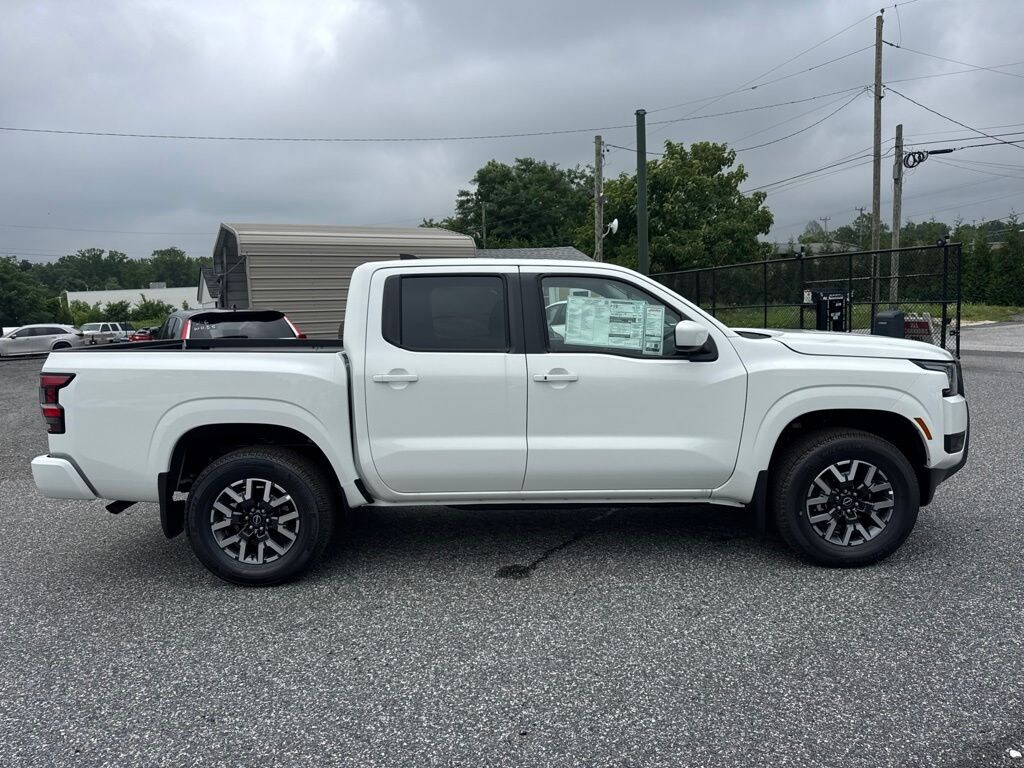 New 2026 Nissan Frontier SV Truck Crew Cab
