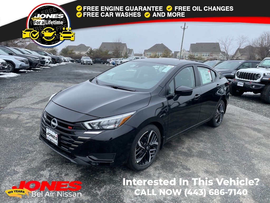 New 2025 Nissan Versa 1.6 SR Sedan