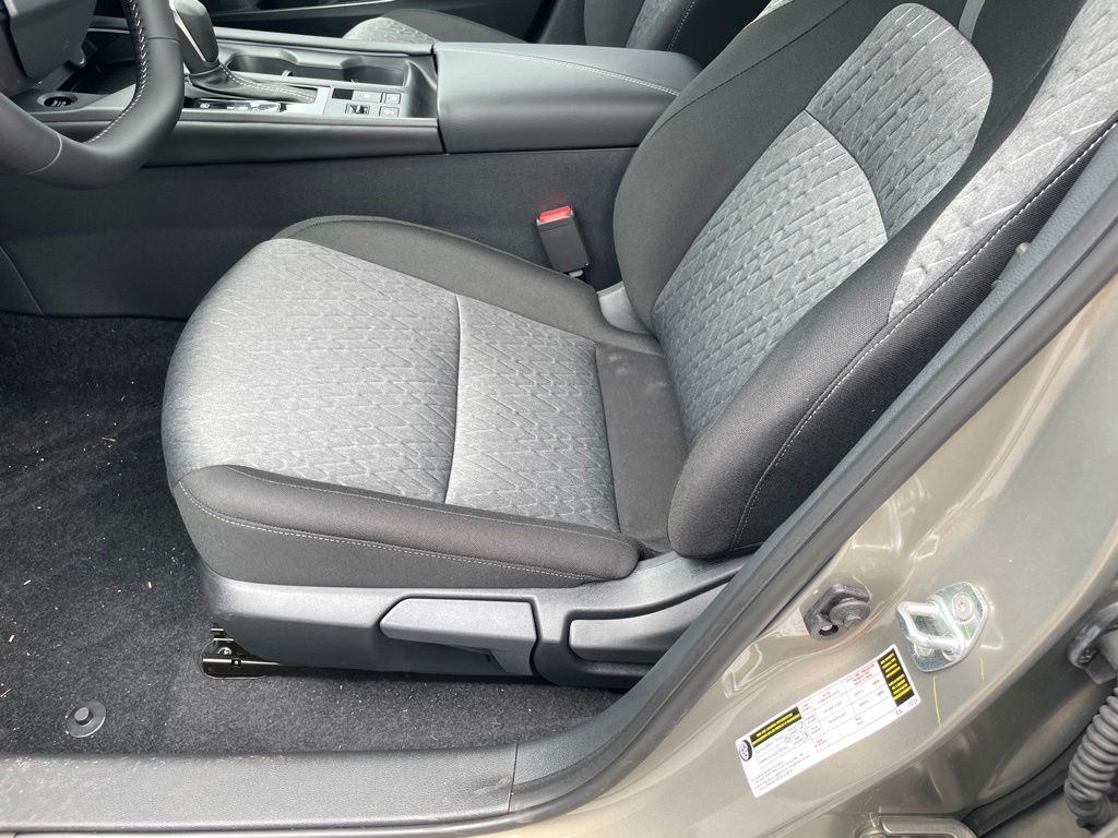 2026 Nissan Sentra SV - Photo 11